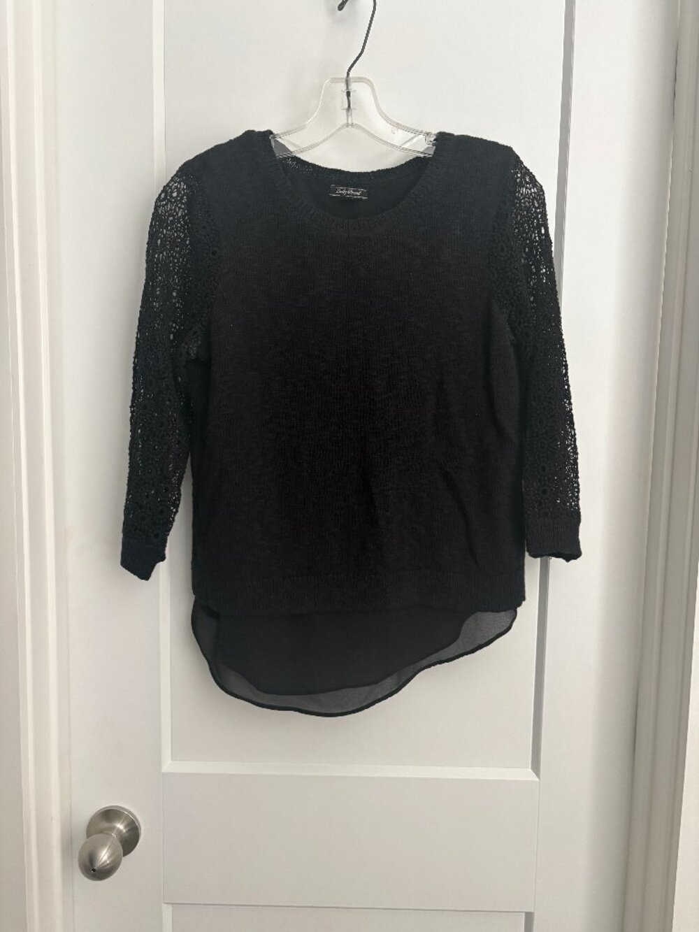 Lucky Brand Black Peekaboo Back Lace Sleeve Sweater – Small - Pre-owned
